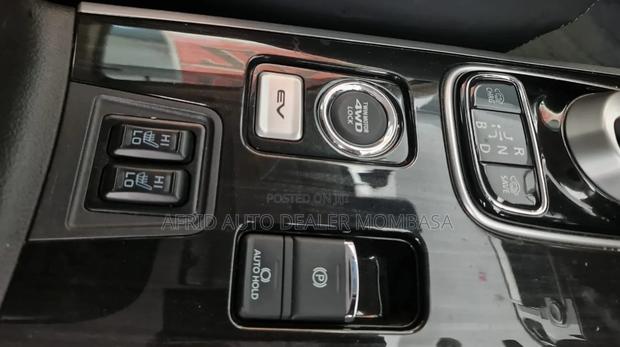 Mitsubishi Outlander 2.4 PHEV AWD 2019 White