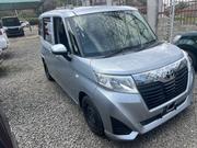 Toyota Roomy 1.0 FWD 2018 Silver for sale