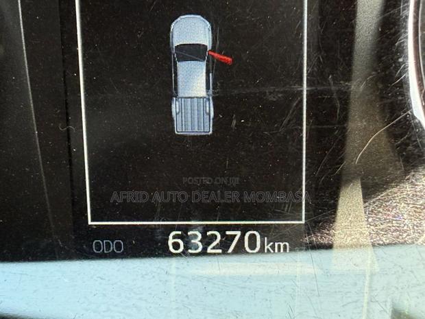 Toyota Hilux Revo Double Cab Deisel 2.4 AWD 2019 White