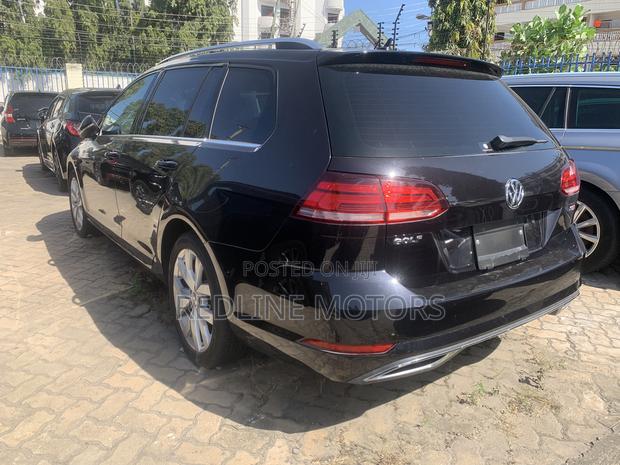 Volkswagen Golf Variant 2018 Black