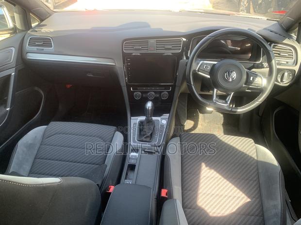 Volkswagen Golf Variant 2018 Black