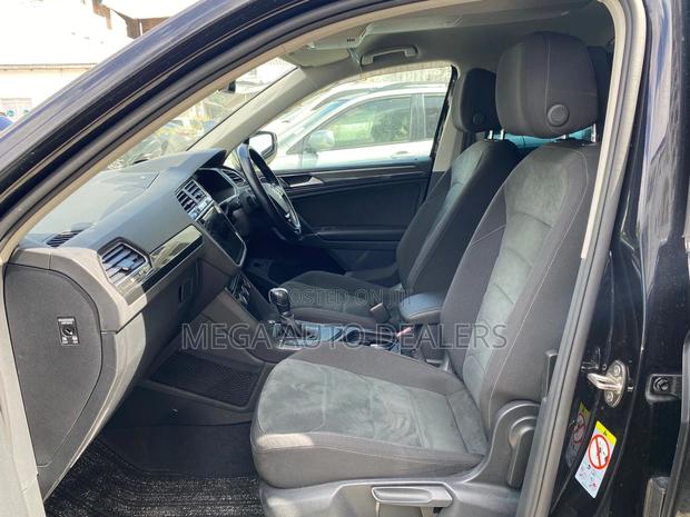 Volkswagen Tiguan 2018 Black