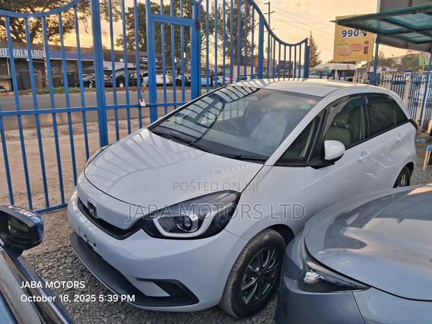Honda Fit 2020 White