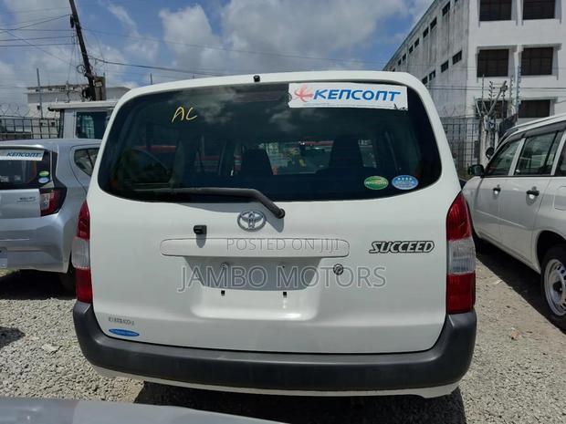 Toyota Succeed 2020 White