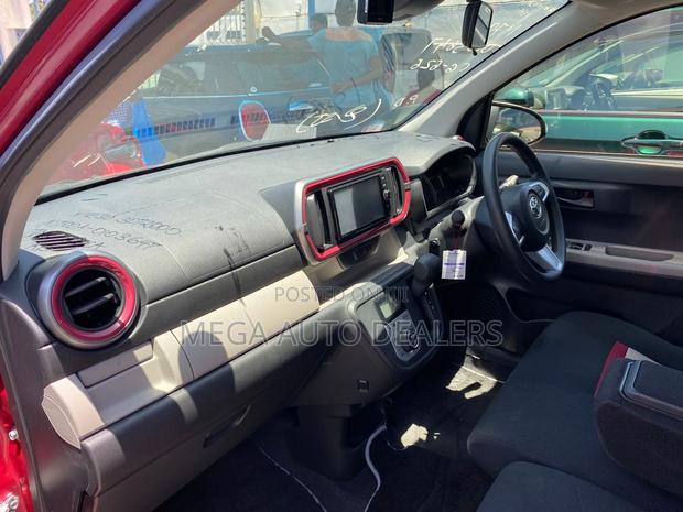Toyota Passo 2018 Red