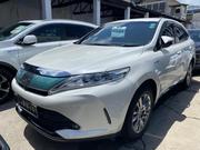 Toyota Harrier 2018 White for sale