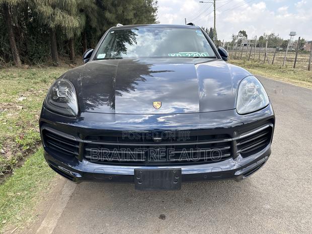 Porsche Cayenne Base AWD 2018 Blue