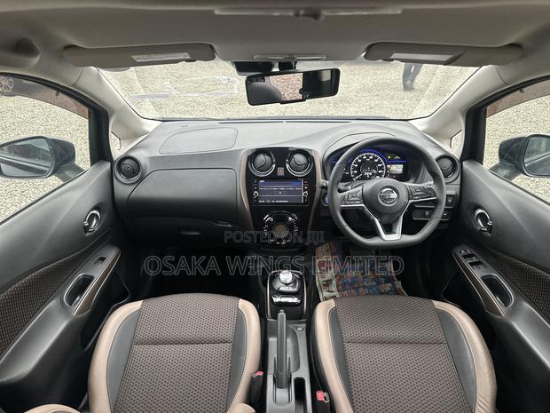 Nissan Note 1.2 Hybrid 2018 Black