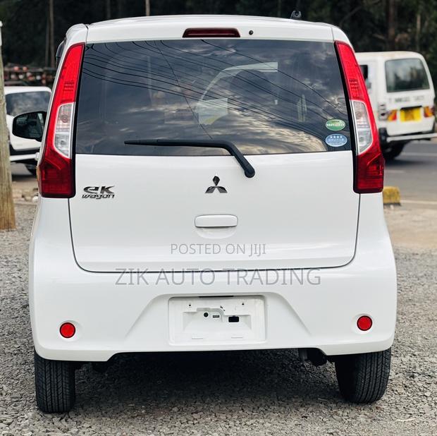 Mitsubishi EK Wagon 2018 White