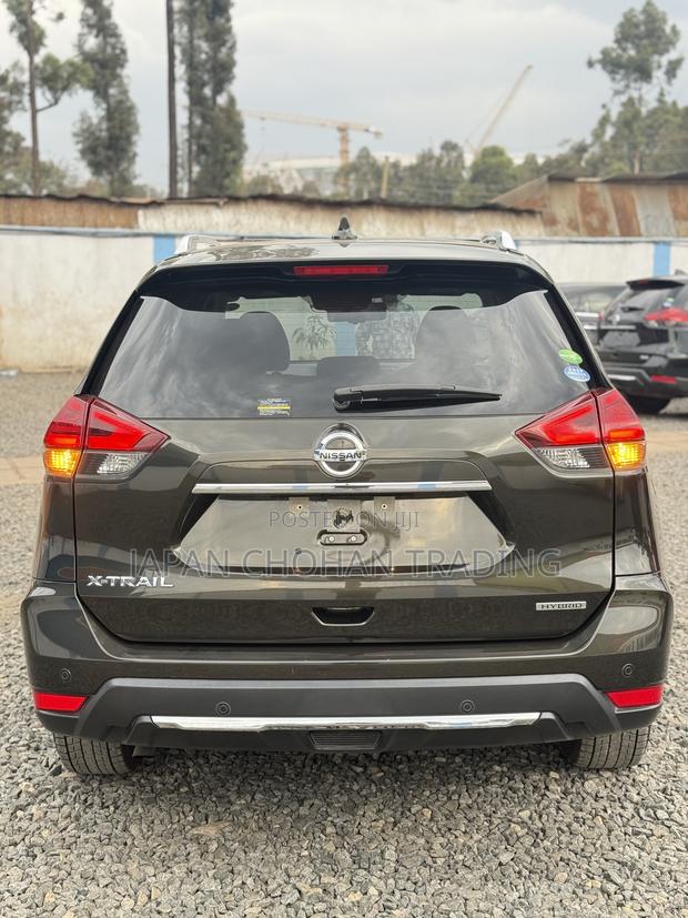 Nissan X-Trail 2.0 Hybrid AWD 2018 Gray
