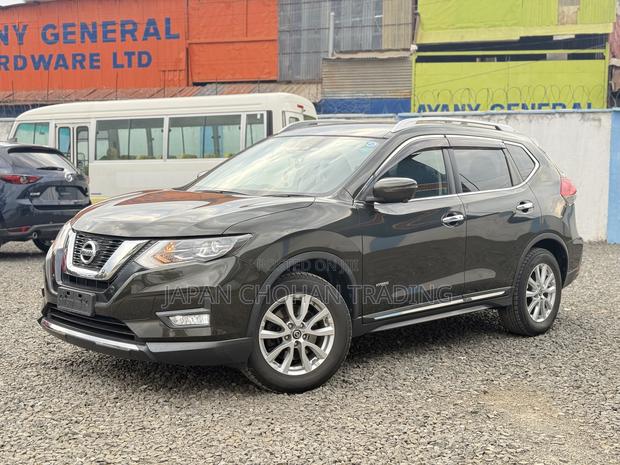Nissan X-Trail 2.0 Hybrid AWD 2018 Gray