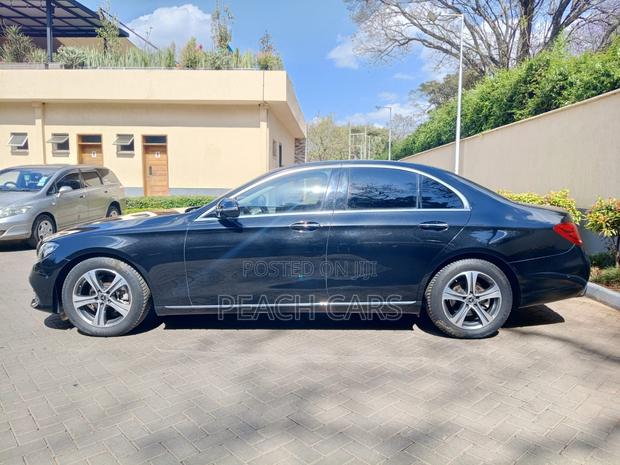 Mercedes-Benz E200 2018 Black