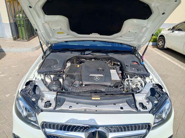 Mercedes-Benz E200 2018 White