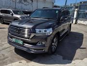 Toyota Land Cruiser 4.6 V8 ZX 2019 Gray for sale