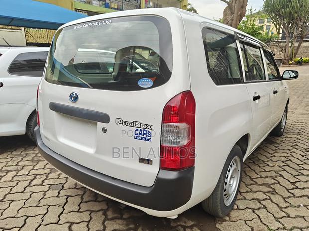 Toyota Probox 1.5 Hybrid DX 2019 White