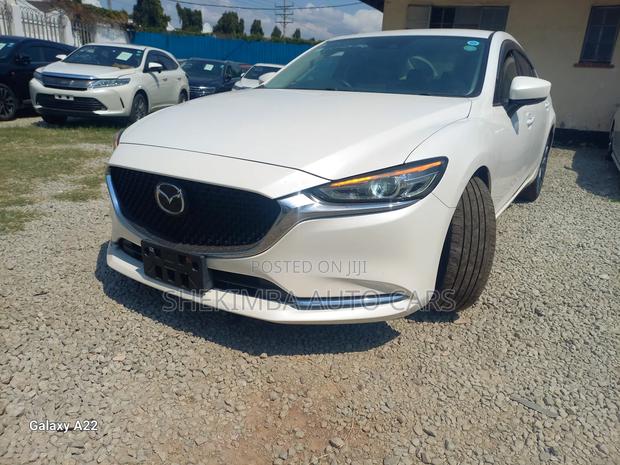 Mazda Atenza 2019 White