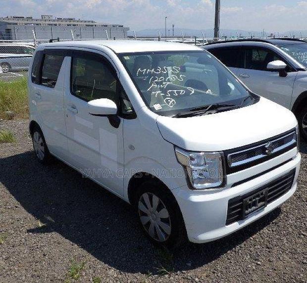 Suzuki Wagon R 2018 White