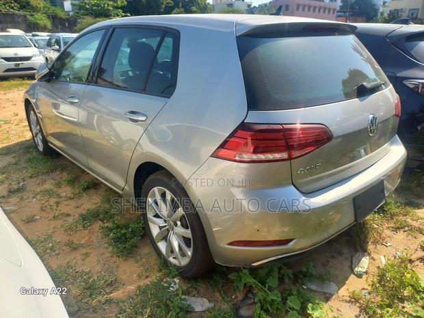 Volkswagen Golf 2019 Gray