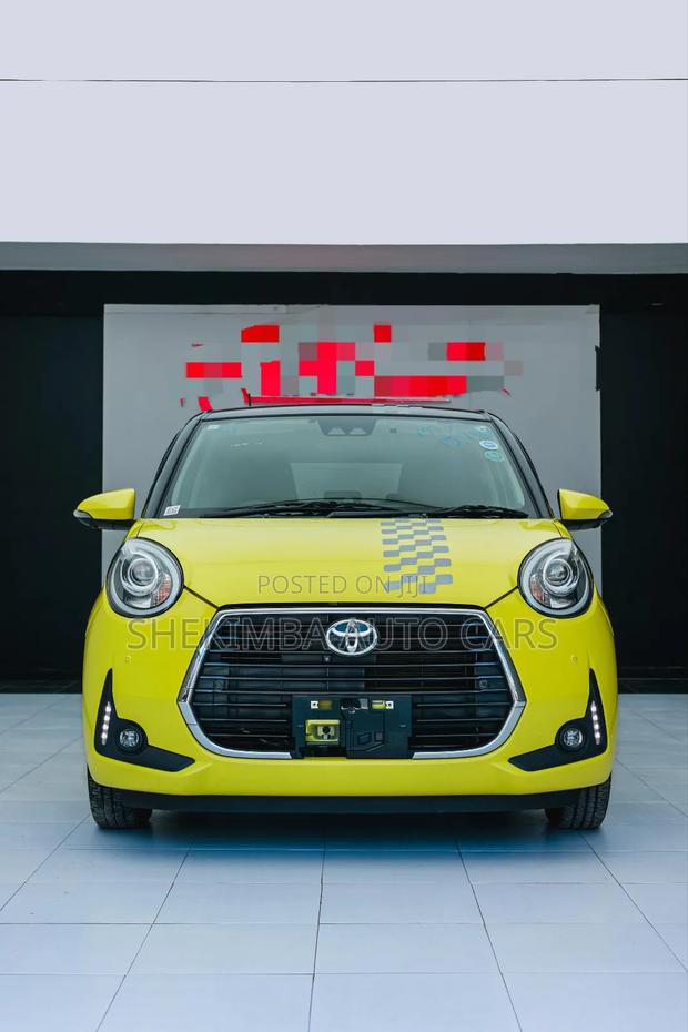 Toyota Passo 1.0 FWD 2019 Yellow