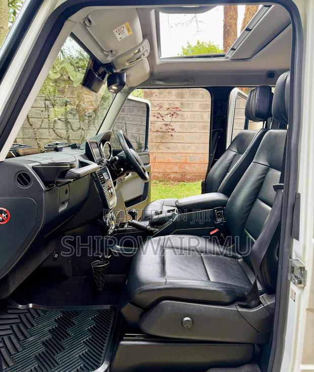 Mercedes-Benz G-Class 2015 Off white