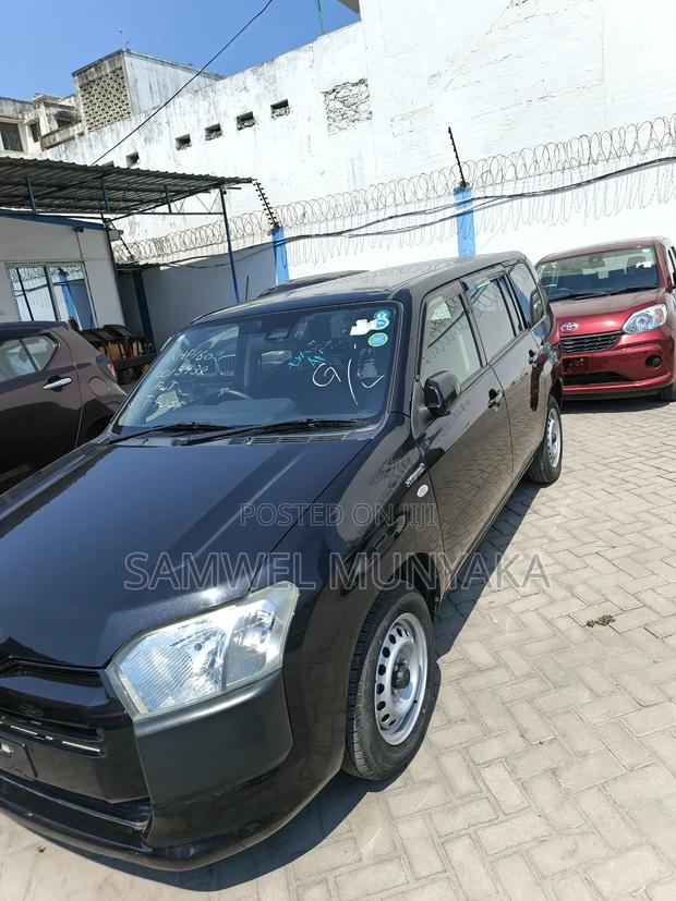 Toyota Succeed 2019 Black
