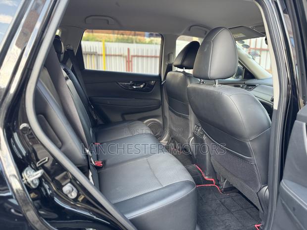 Nissan X-Trail 2.0 Hybrid FWD 2018 Black