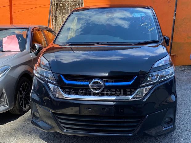 Nissan Serena 2018 Black