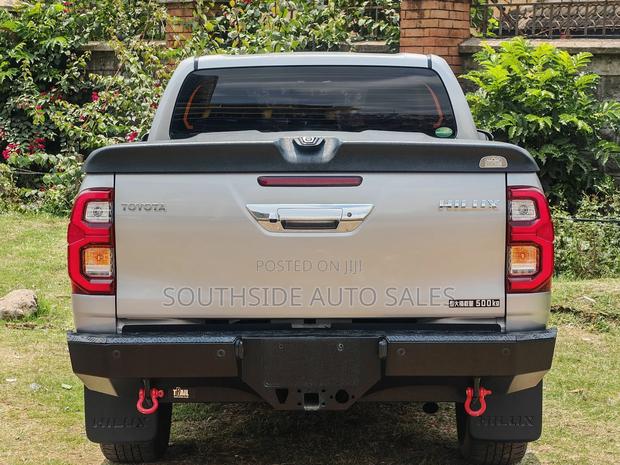 Toyota Hilux 2.4 Diesel 2020 Silver