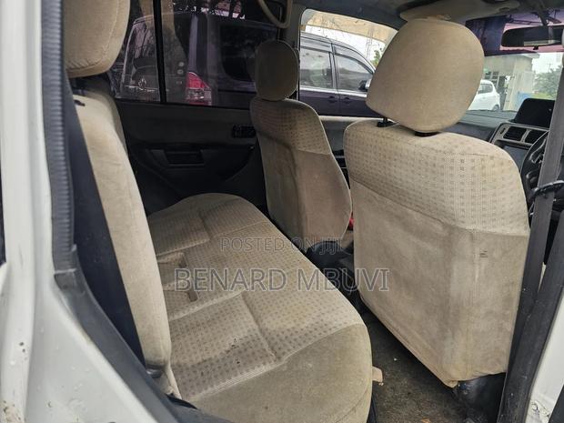 Mitsubishi Pajero Sport 2004 White
