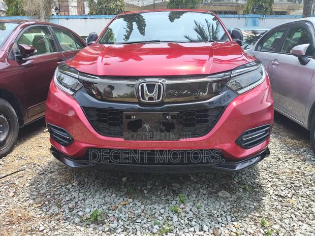 Honda Vezel 1.5 2WD 172 hp 2019 Red