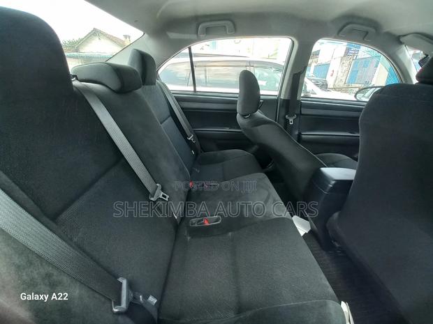 Toyota Axio 1.5 Hybrid 2WD 2019 White