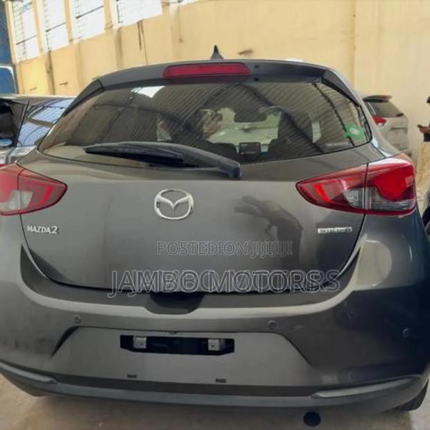 Mazda 2 2019 Gray