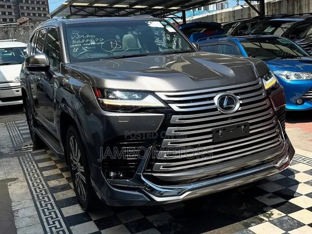 Lexus LX LX 600 2023
