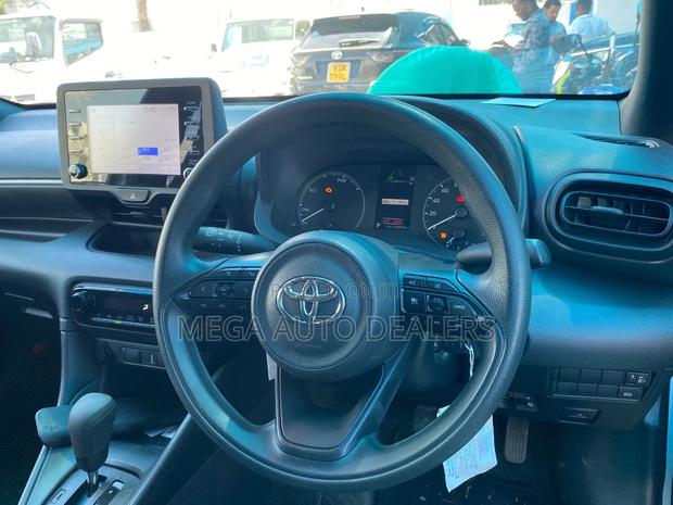 Toyota Yaris 2020 White