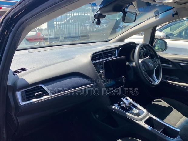 Honda Fit Shuttle 2018 Black