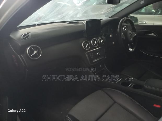 Mercedes-Benz A-Class 2019 White