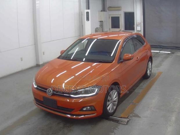 Volkswagen Polo 2018 Orange