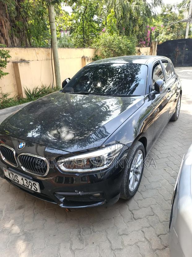 BMW 118i 2018 Black