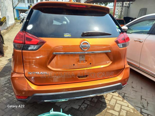 Nissan X-Trail 2019 Orange