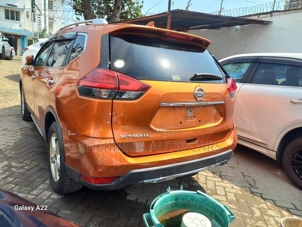 Nissan X-Trail 2019 Orange