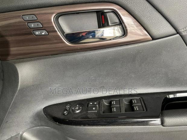 Honda Accord 2019 Black