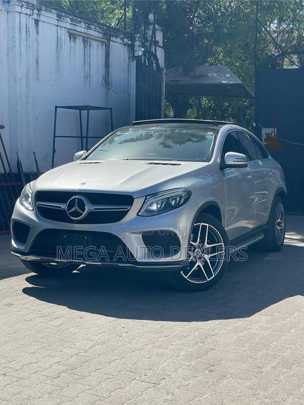Mercedes-Benz GLE-Class GLE 350d 4MATIC 2018 Silver