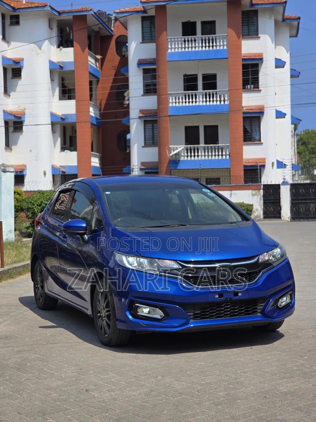 Honda Fit 2018 Blue