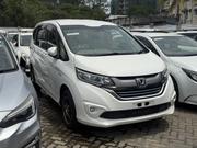 Honda Freed 2018 Pearl for sale