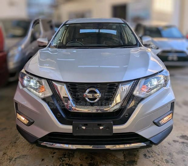 Nissan X-Trail 2.0 Petrol AWD 2019 Silver