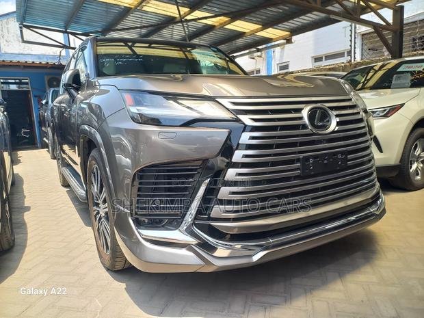 Lexus LX LX 600 2023 Gray