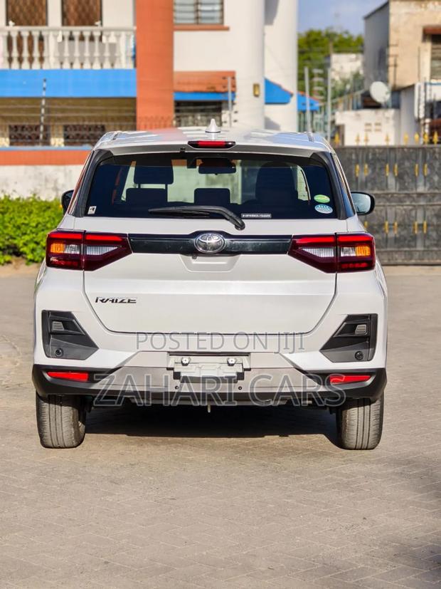 Toyota Raize 2019 White