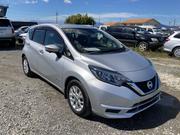 Nissan Note 2018 Silver for sale