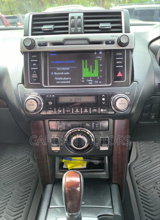 Toyota Land Cruiser Prado 3.0 D-4D (190 Hp) 7 seats 2015 Silver