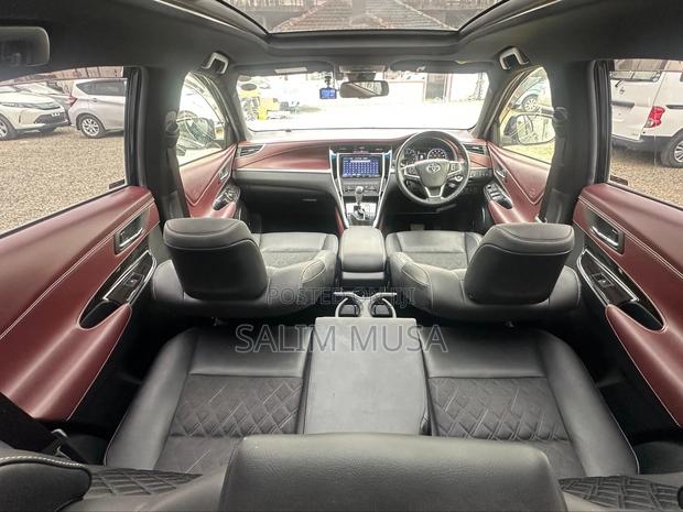 Toyota Harrier 2019 Black